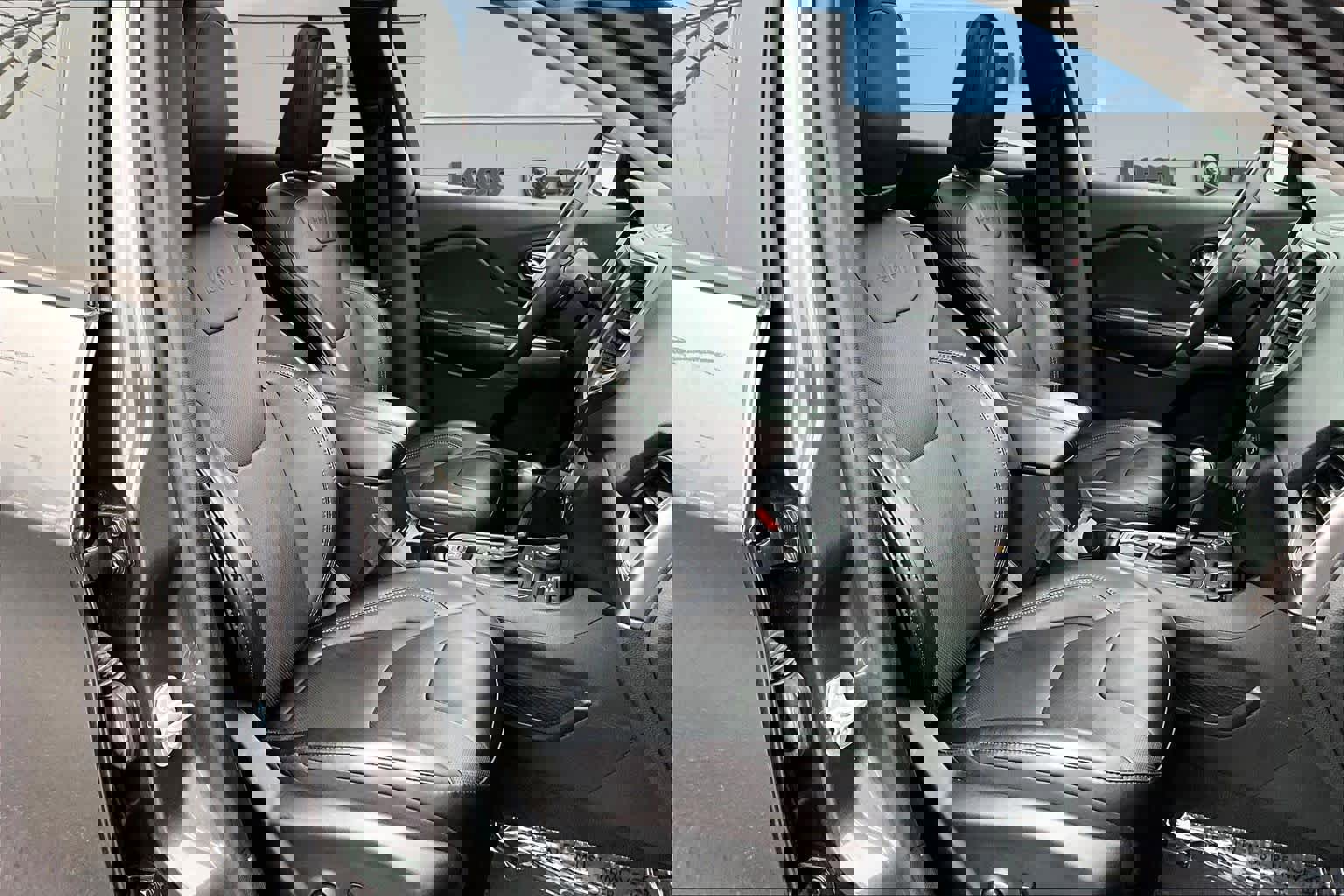 Used 2022 Jeep Cherokee Latitude Lux w/ Sun & Sound Group image 14