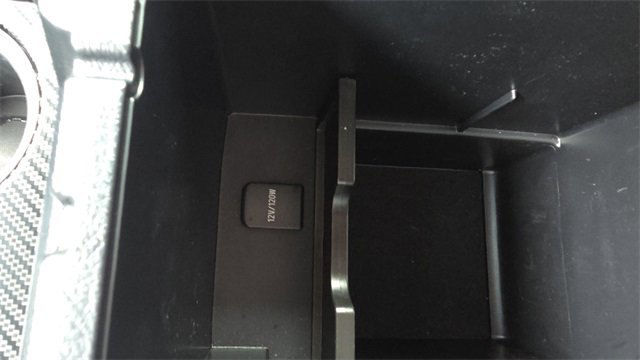 Used 2024 Toyota 4Runner TRD Off-Road Premium image 34