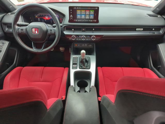 Used 2025 Honda Civic Type R image 14