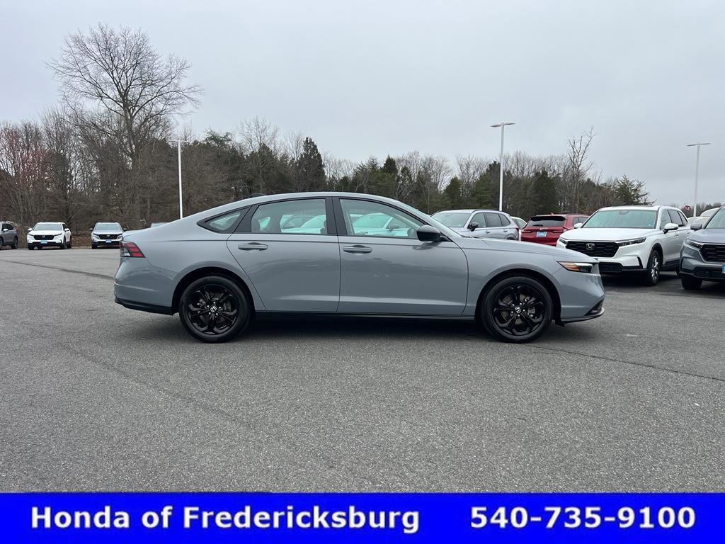 Used 2025 Honda Accord SE image 8