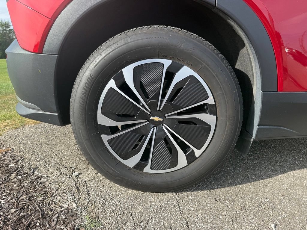 Used 2024 Chevrolet Blazer EV LT AWD/4WD image 17
