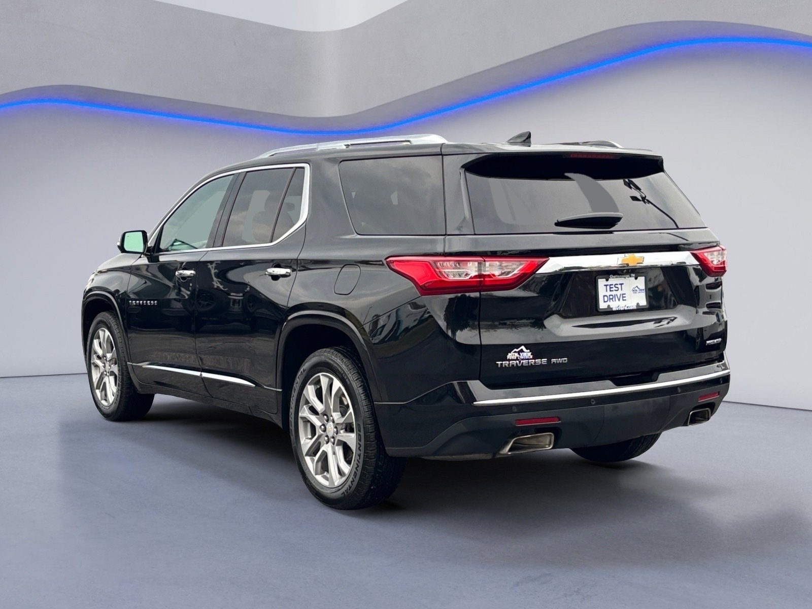 Used 2020 Chevrolet Traverse Premier w/ LPO, Floor Liner Package image 13