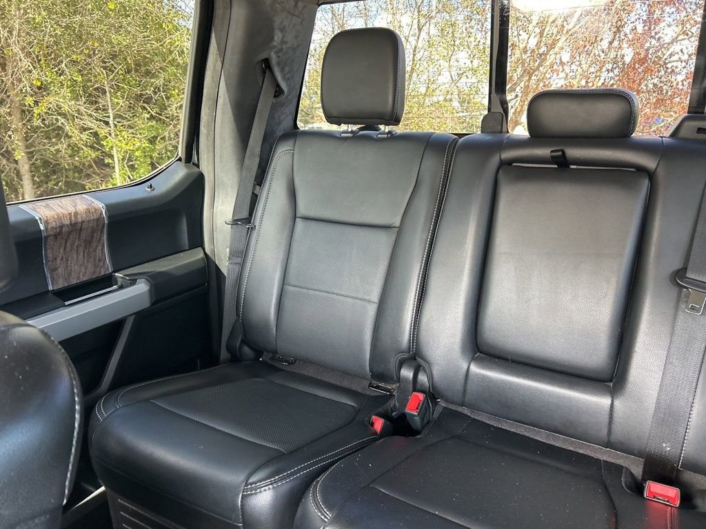 Used 2019 Ford F250 Lariat w/ Lariat Value Package image 12