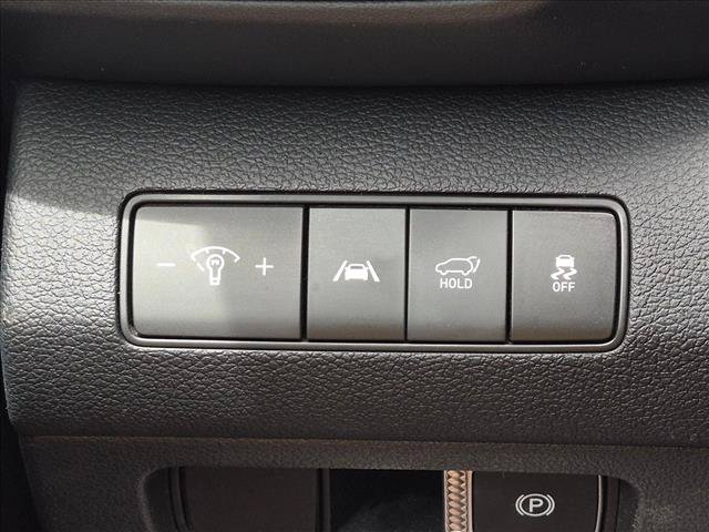 Used 2023 Hyundai Santa Fe SEL FWD image 11