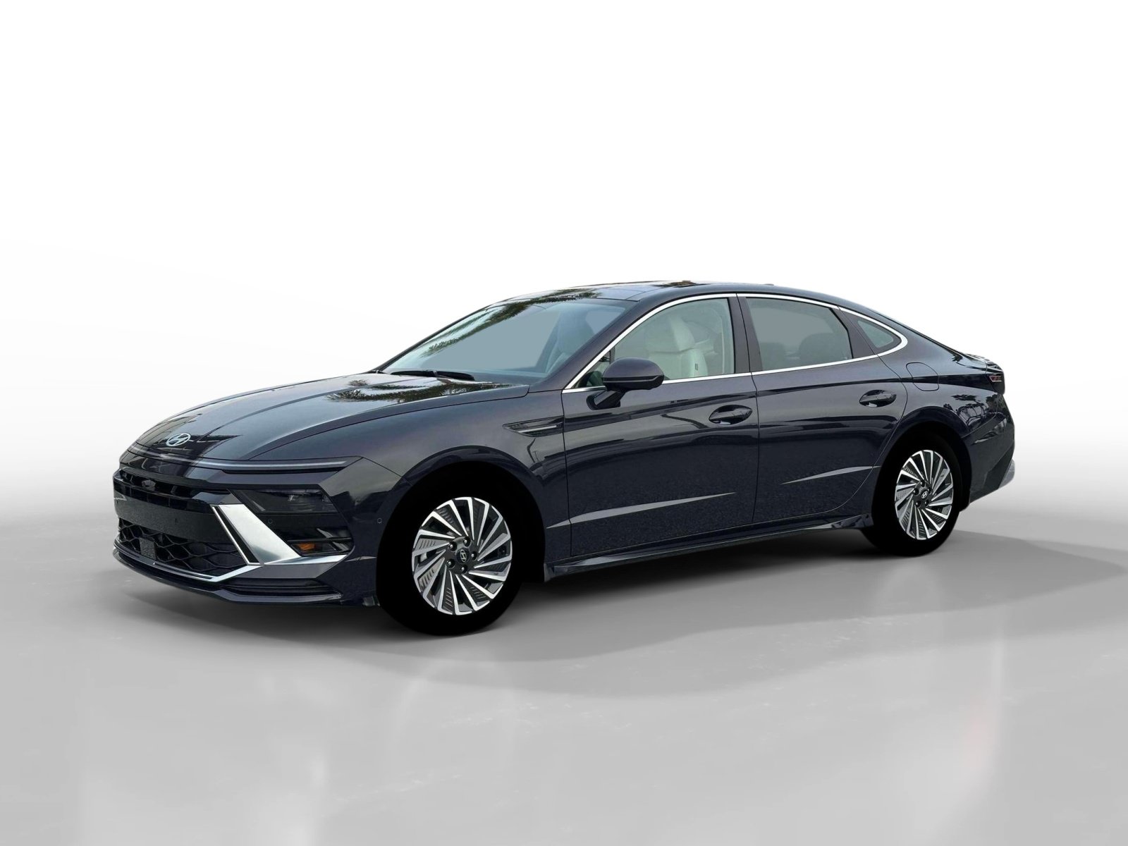 New 2026 Hyundai Sonata Limited FWD image 2