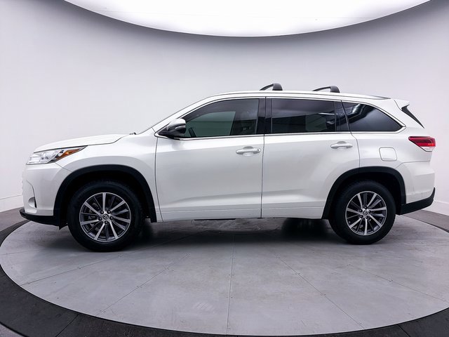 Used 2018 Toyota Highlander XLE image 38