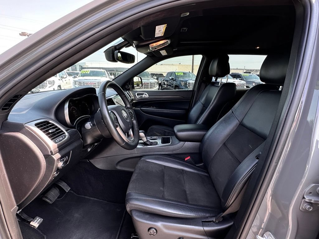 Used 2020 Jeep Grand Cherokee Altitude AWD/4WD image 20