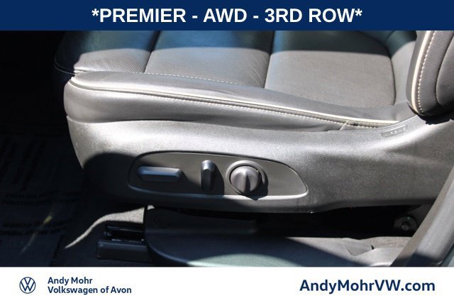 Used 2023 Chevrolet Traverse Premier w/ Redline Edition AWD/4WD image 17