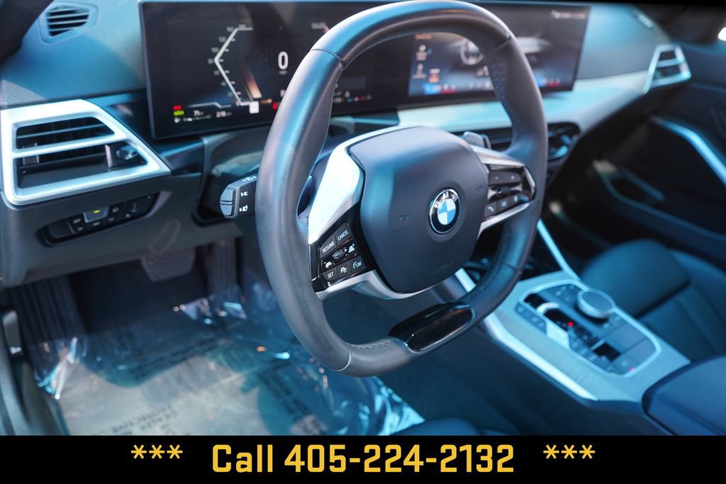 Used 2025 BMW 330i xDrive Sedan AWD/4WD image 16