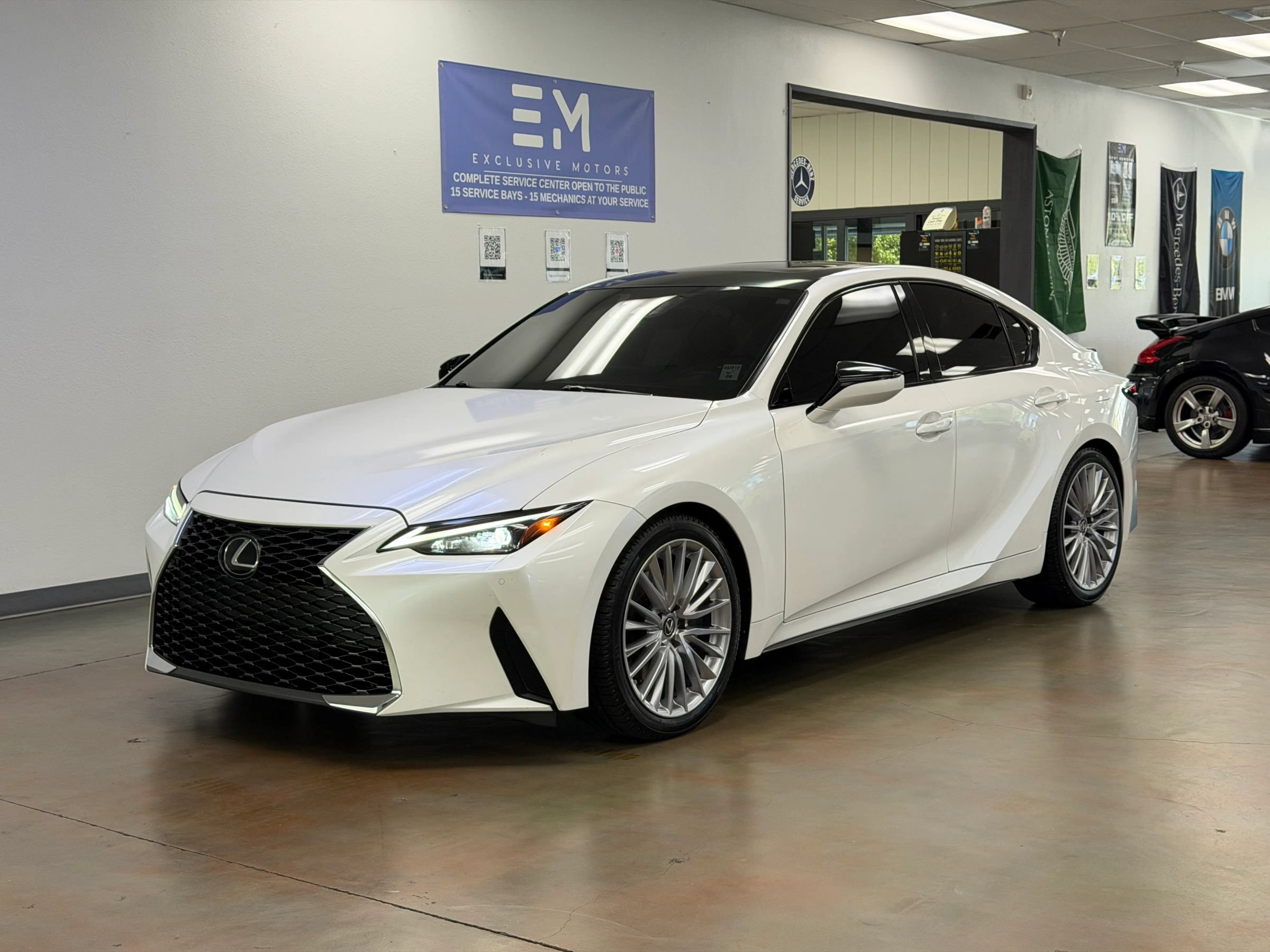 Used 2022 Lexus IS 300 w/ Premium Package RWD image 8