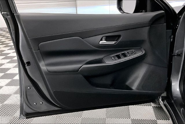 New 2026 Nissan Sentra SV w/ SV Convenience Package FWD image 31