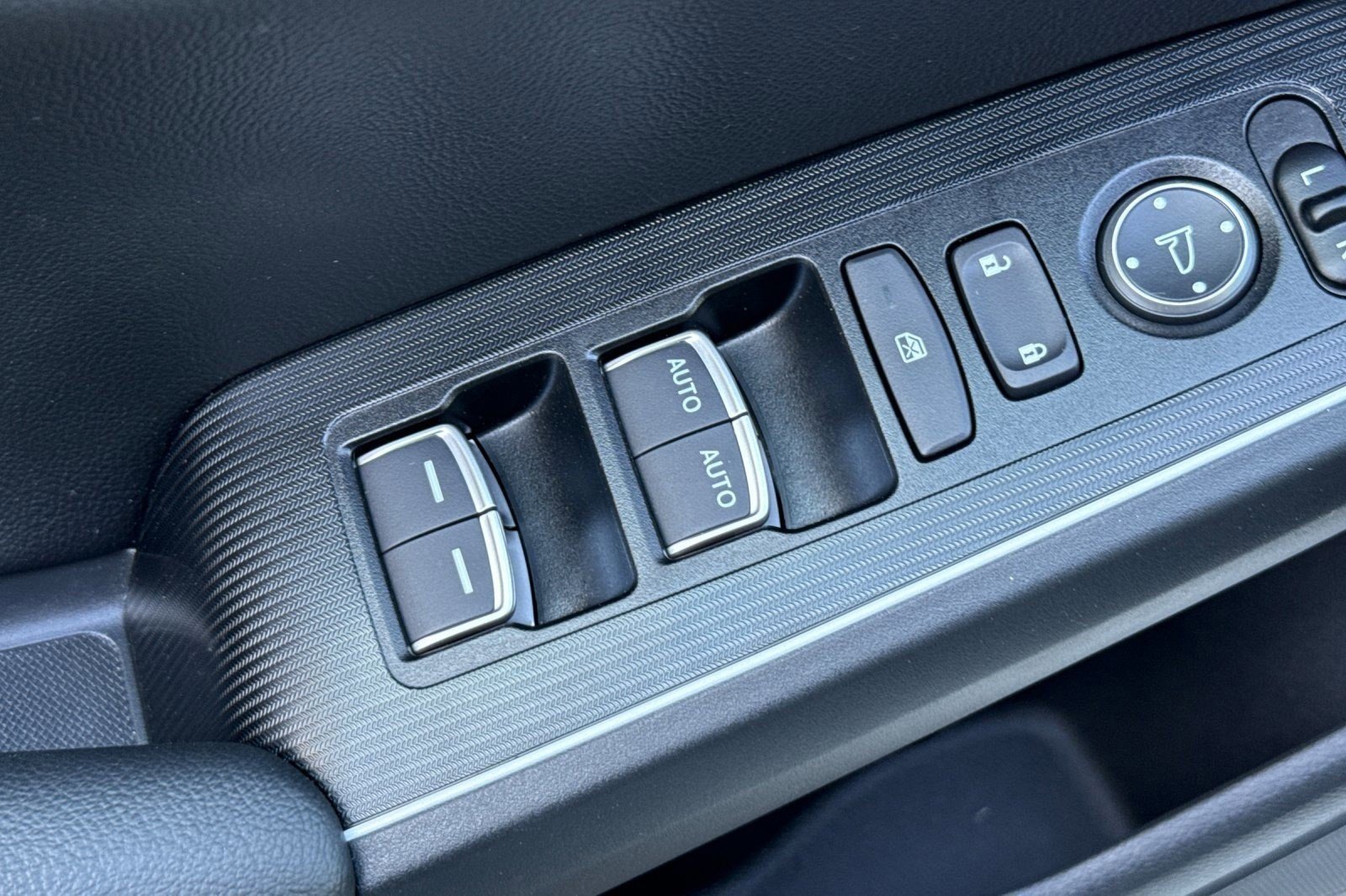 Certified 2025 Honda Civic Sport Touring image 14