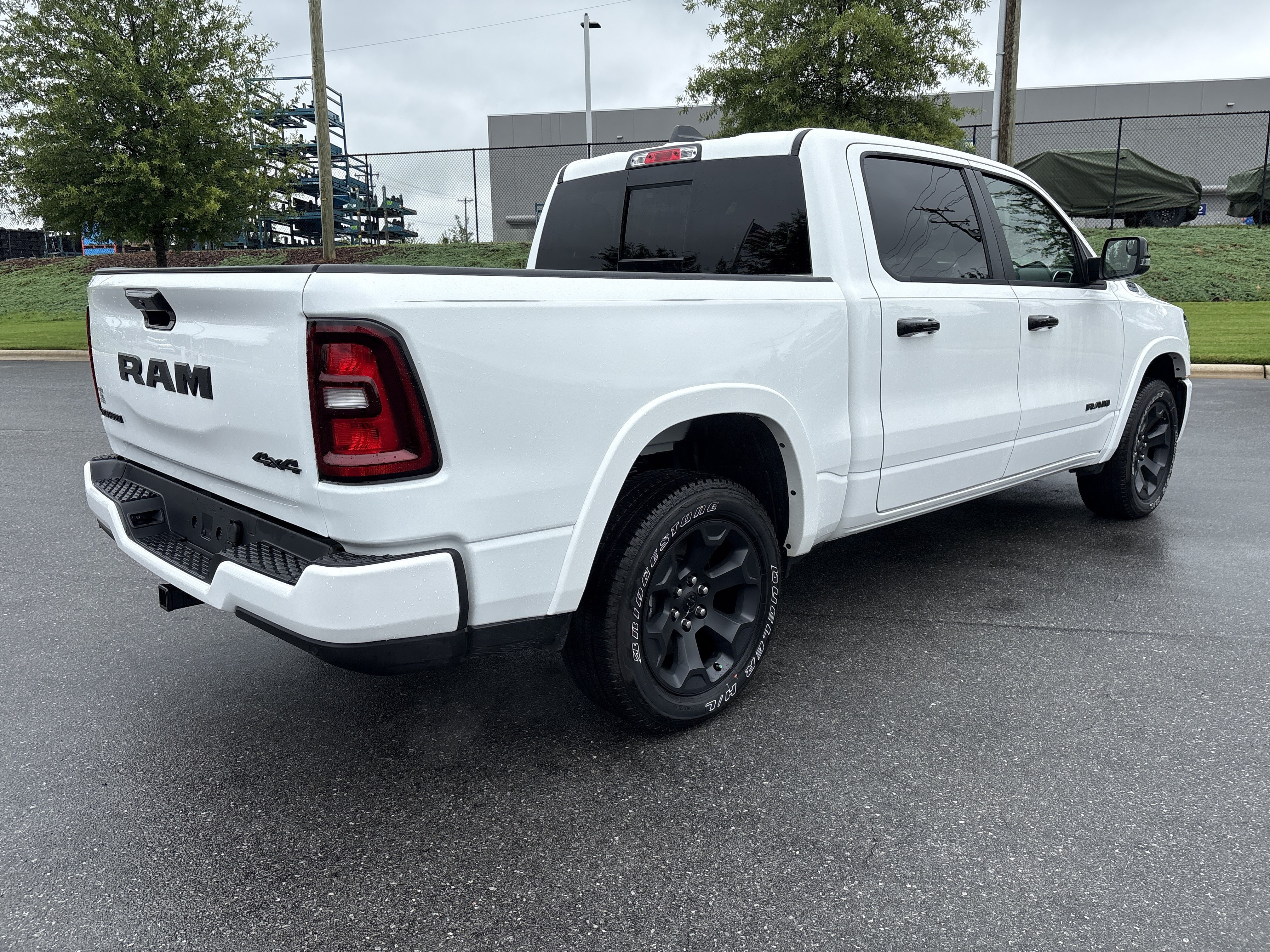 Certified 2025 RAM 1500 Big Horn w/ Night Edition AWD/4WD image 9