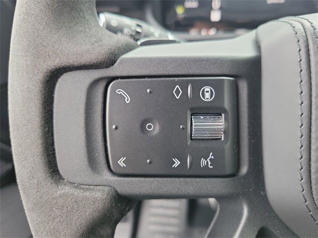 Used 2024 Land Rover Defender 110 Carpathian Edition image 5