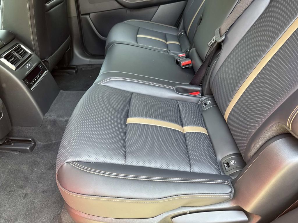 New 2026 MAZDA CX-90 3.3 Turbo w/ Premium Plus Pkg image 19