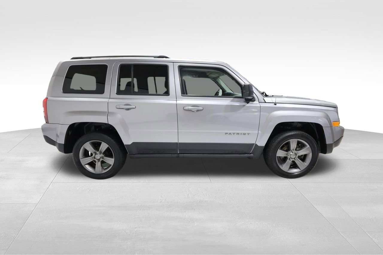 Used 2016 Jeep Patriot Sport w/ Power Value Group image 4