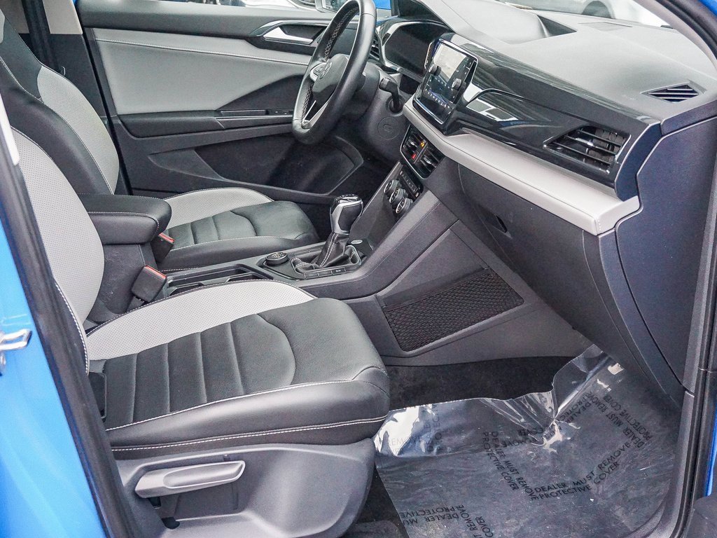 Used 2022 Volkswagen Taos SEL image 13