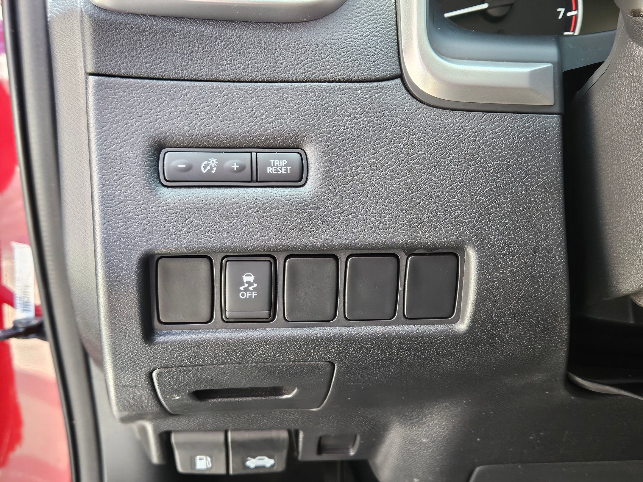 Used 2019 Nissan Murano SV w/ Premium Package image 19