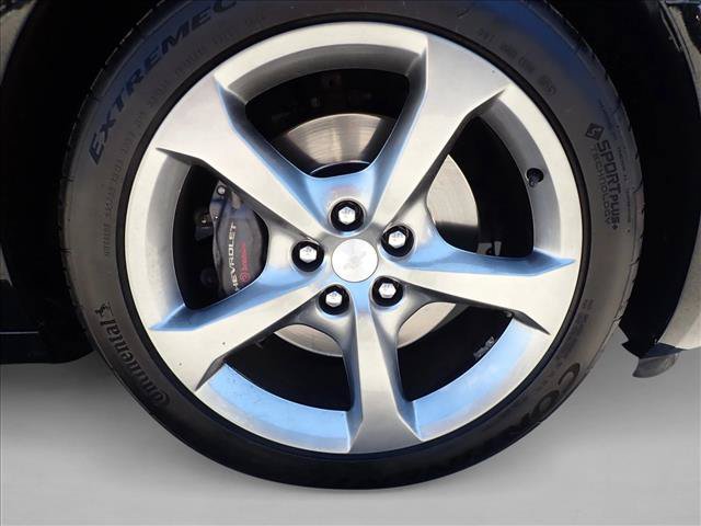 Used 2014 Chevrolet Camaro SS w/ RS Package RWD image 7