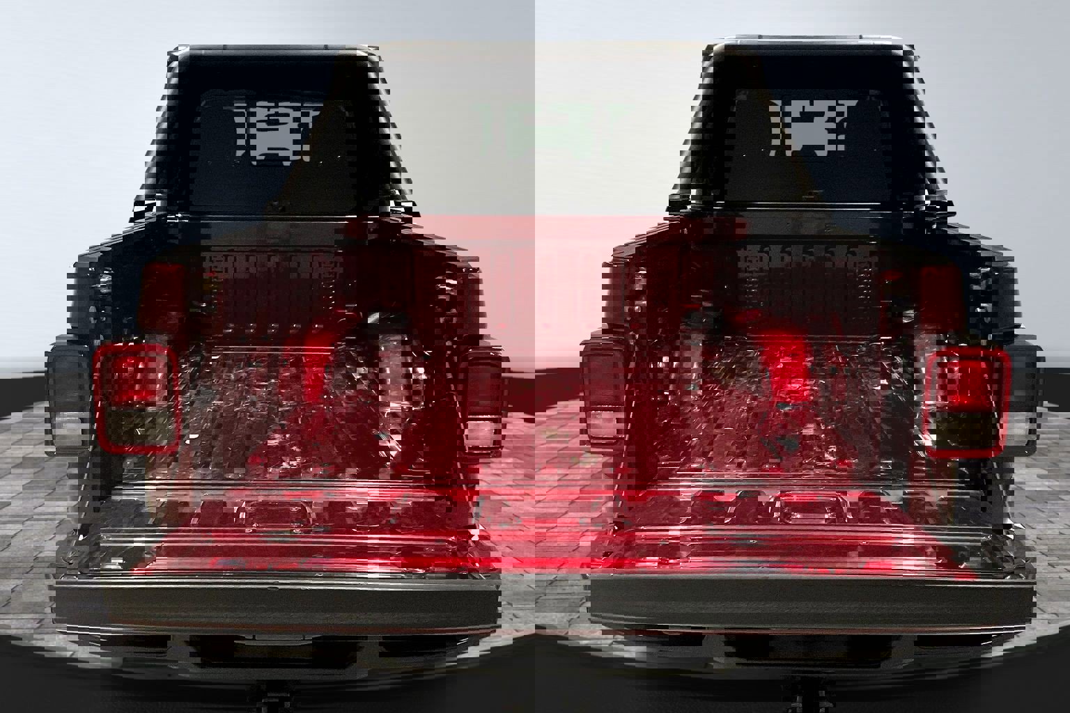 Used 2021 Jeep Gladiator Overland w/ Popular Equipment Package image 7