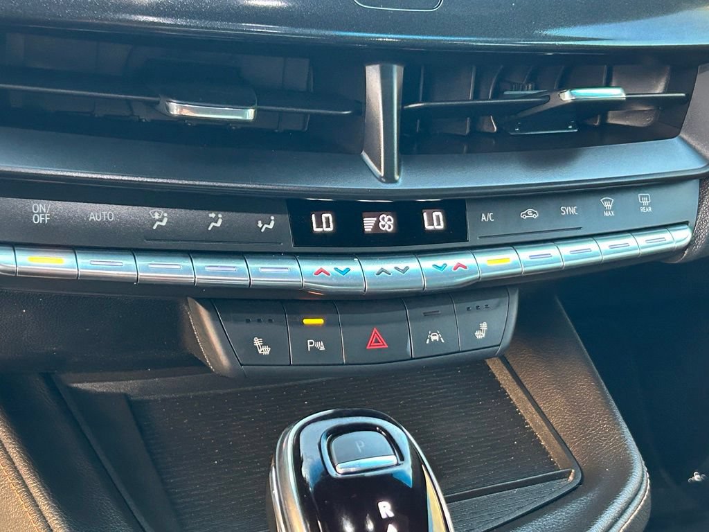Used 2023 Cadillac CT4 V w/ Technology Package RWD image 37