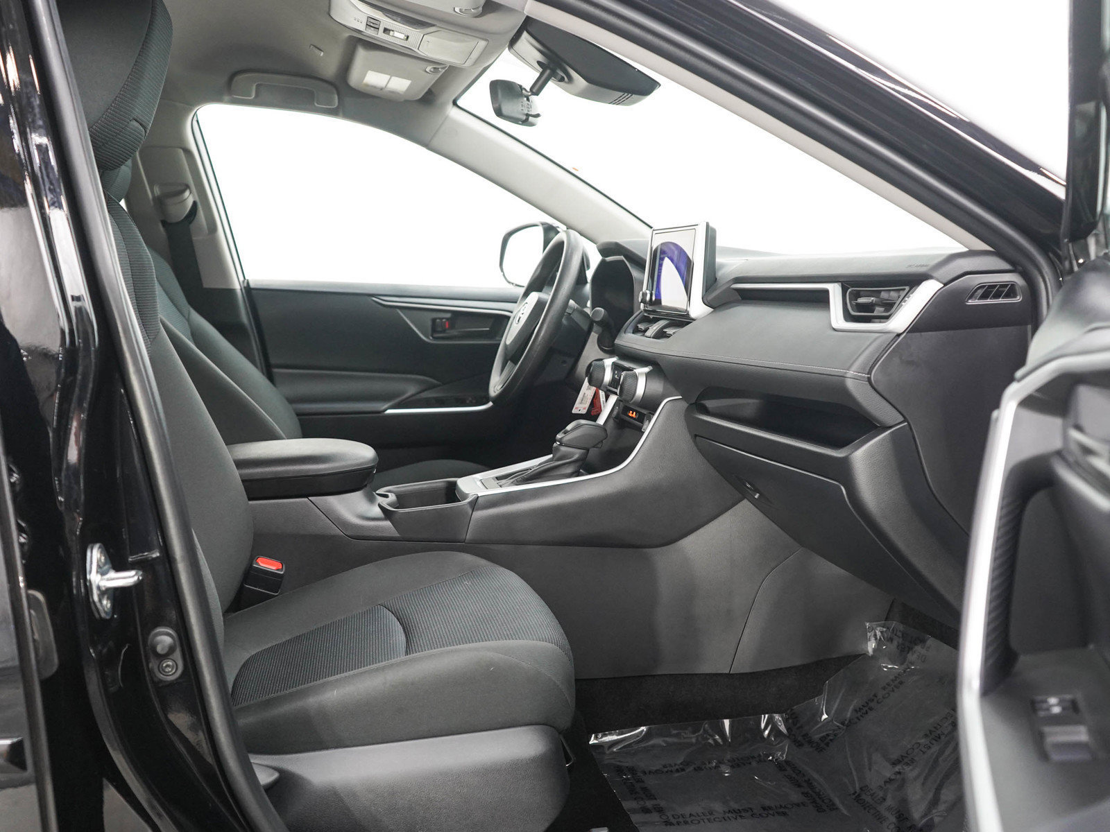 Used 2025 Toyota RAV4 LE FWD image 11