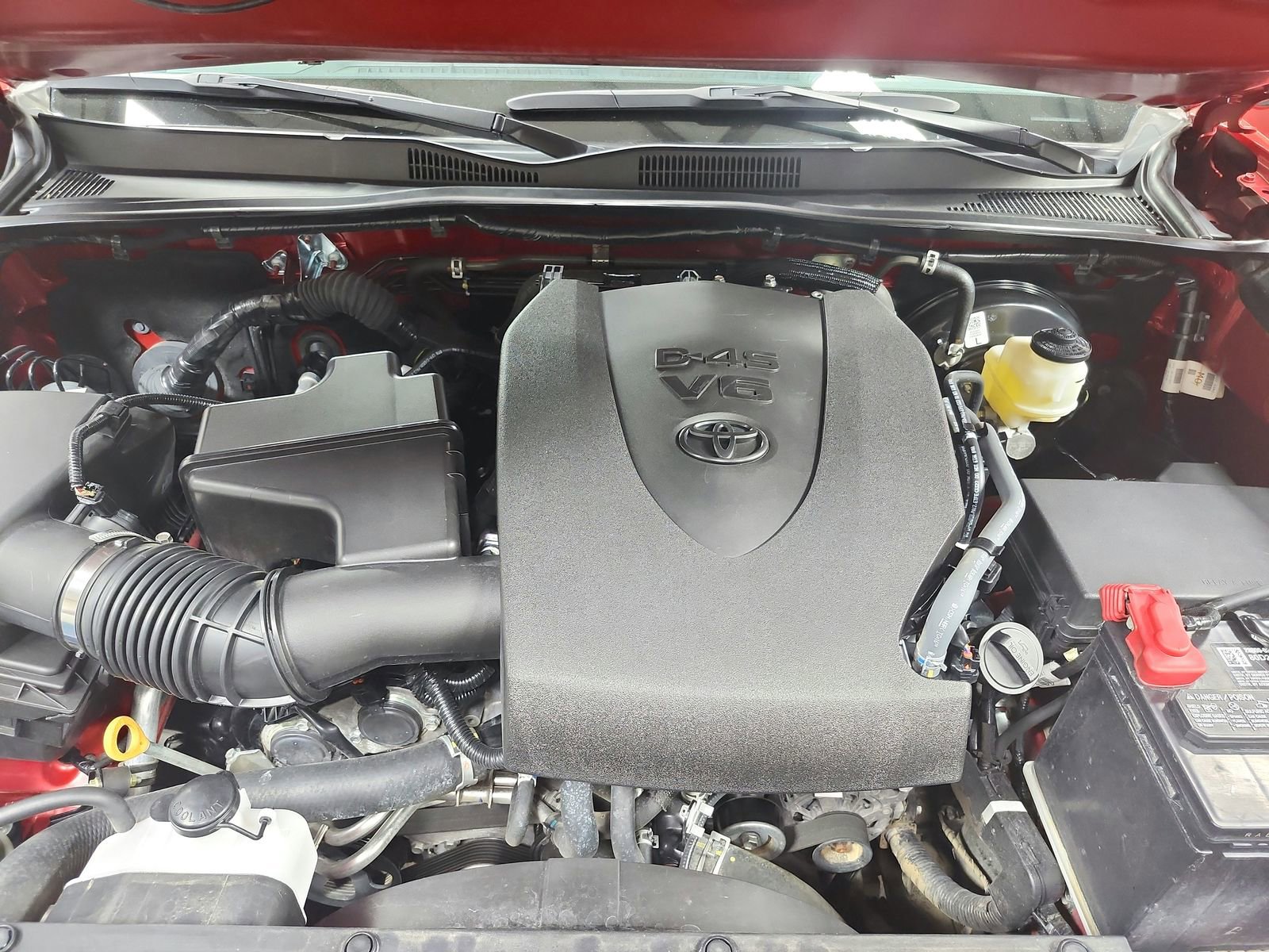 Used 2023 Toyota Tacoma SR image 17