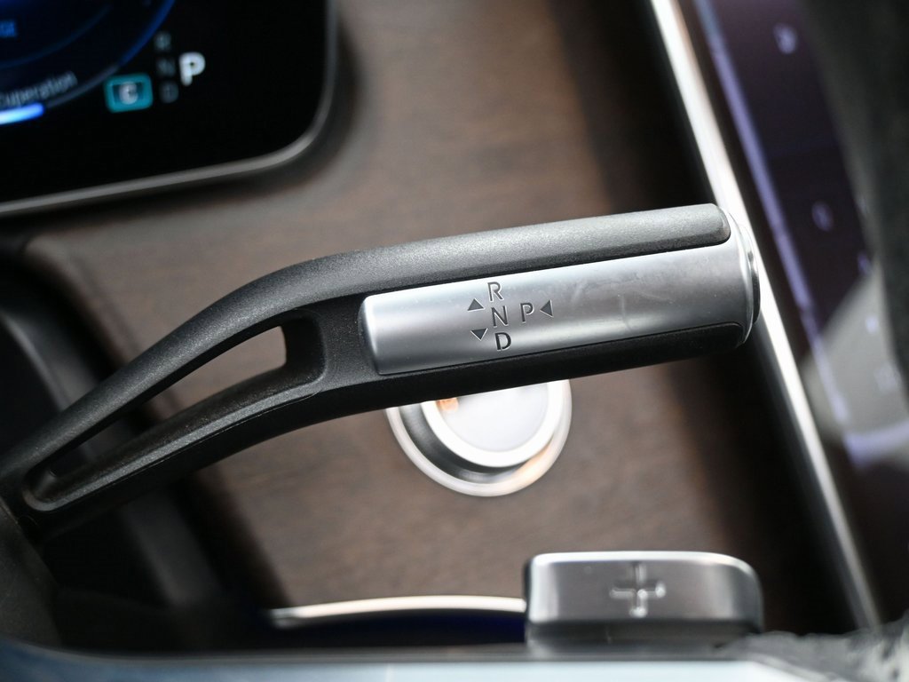 Used 2022 Mercedes-Benz EQS 450+ Sedan image 18