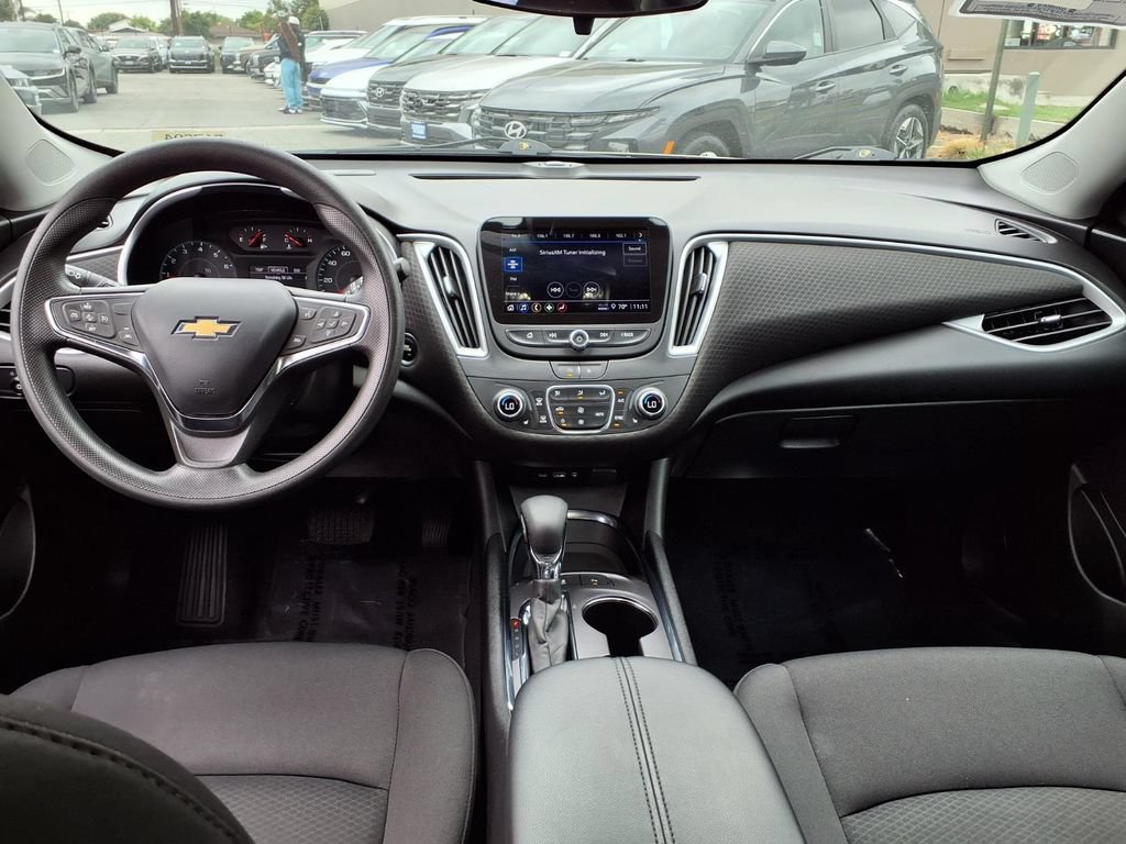 Used 2023 Chevrolet Malibu LT FWD image 12