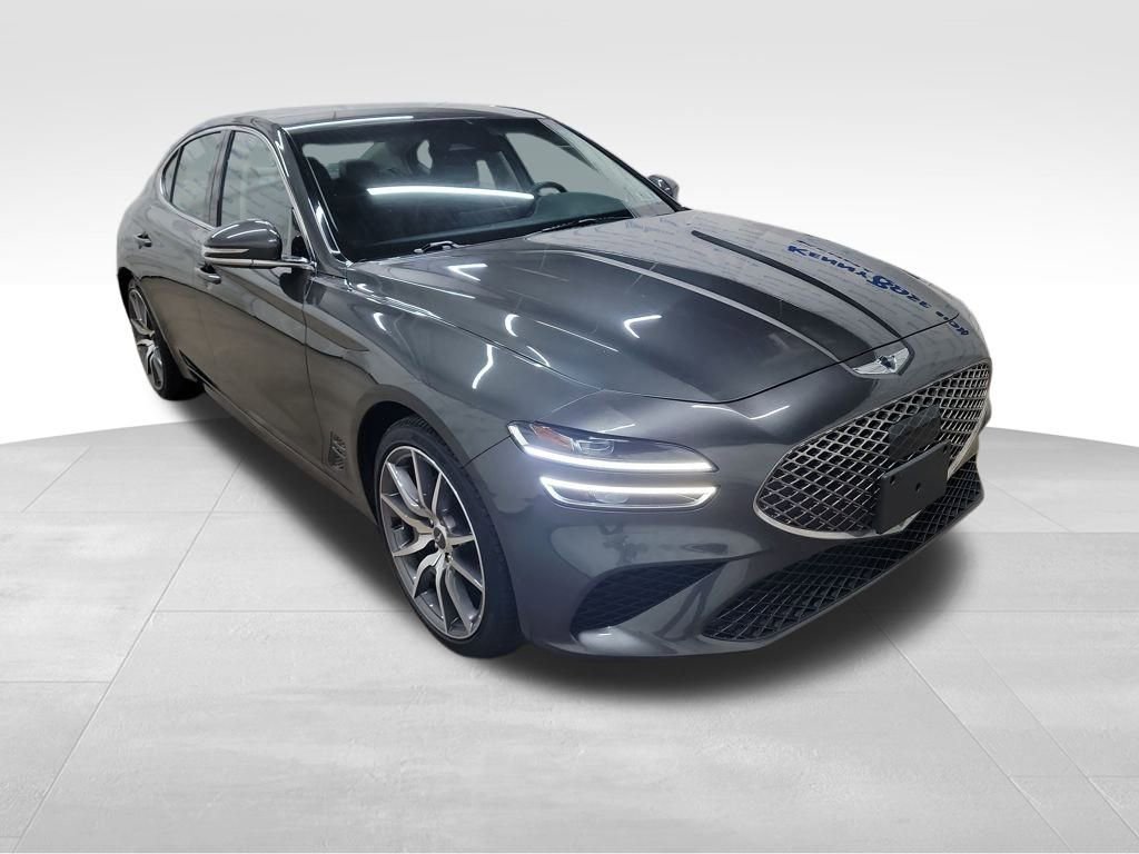 Used 2023 Genesis G70 2.0T image 2