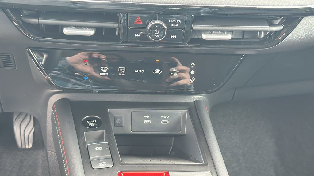 New 2026 Nissan Kicks SR w/ Illumination Package FWD image 25