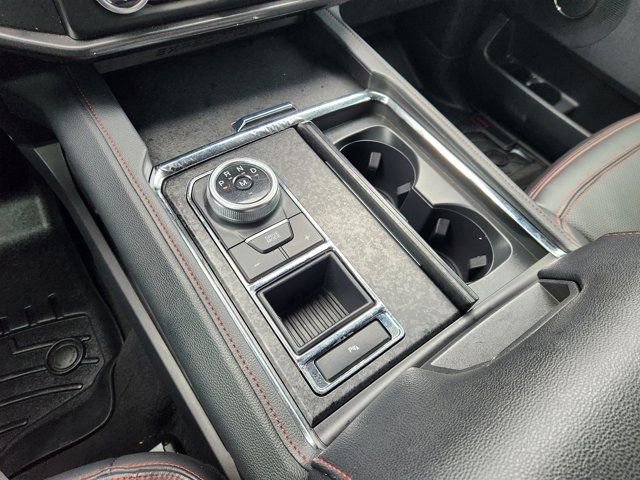 Used 2023 Ford Expedition Limited image 24