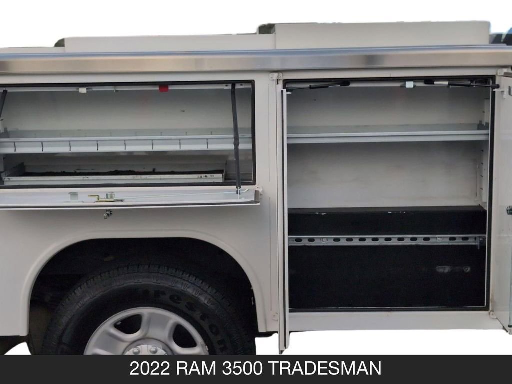 Used 2022 RAM 3500 Tradesman RWD image 21