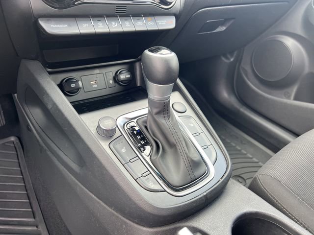 Certified 2023 Hyundai Kona SEL w/ Convenience Package image 32