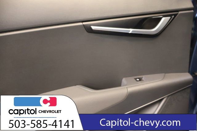 Used 2025 Kia Niro SX image 31