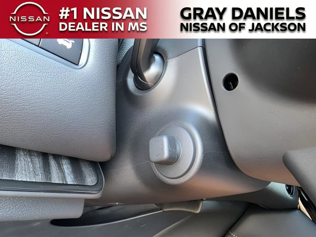 New 2025 Nissan Armada PRO-4X image 22