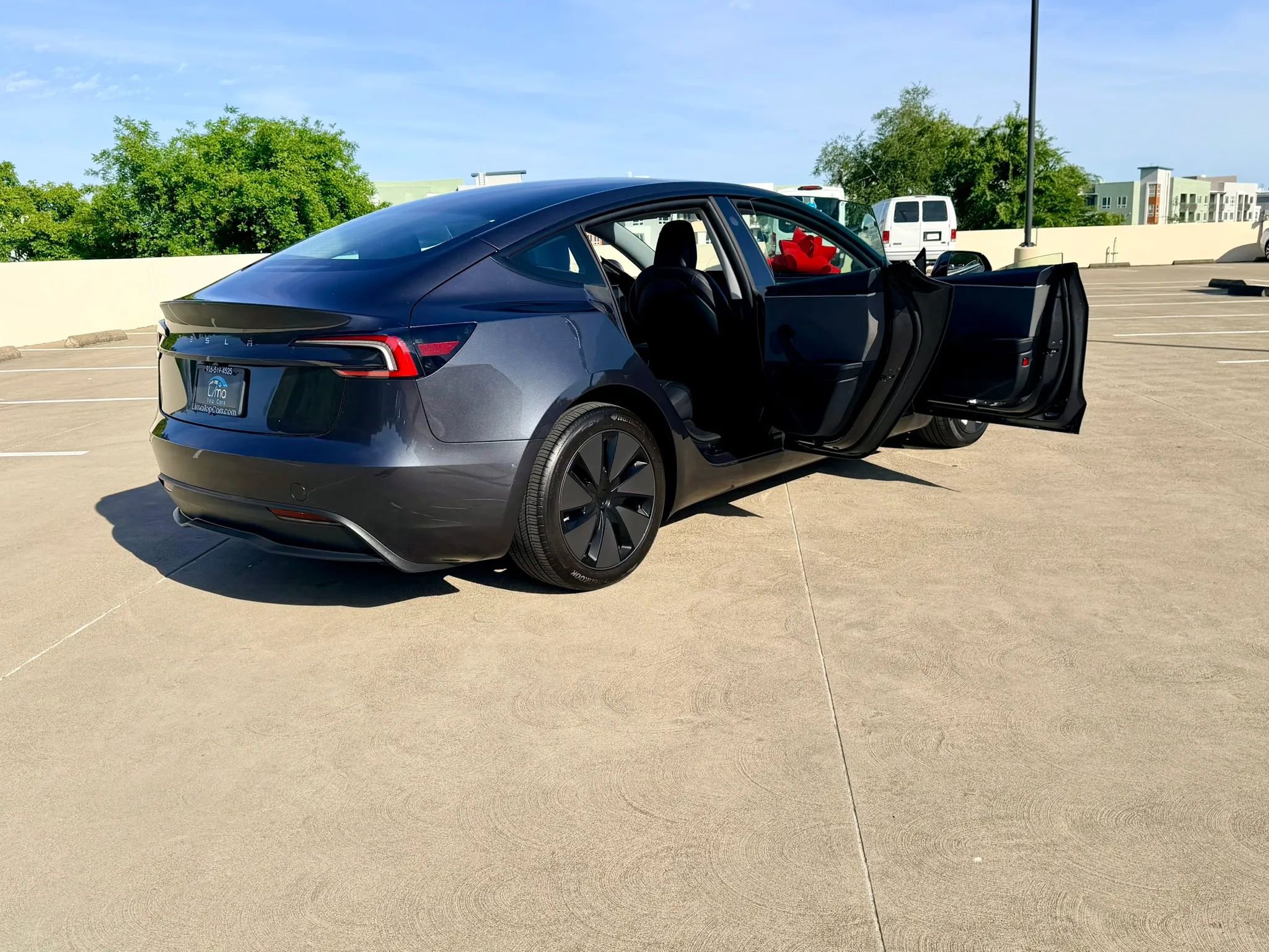 Used 2025 Tesla Model 3 Long Range RWD image 39