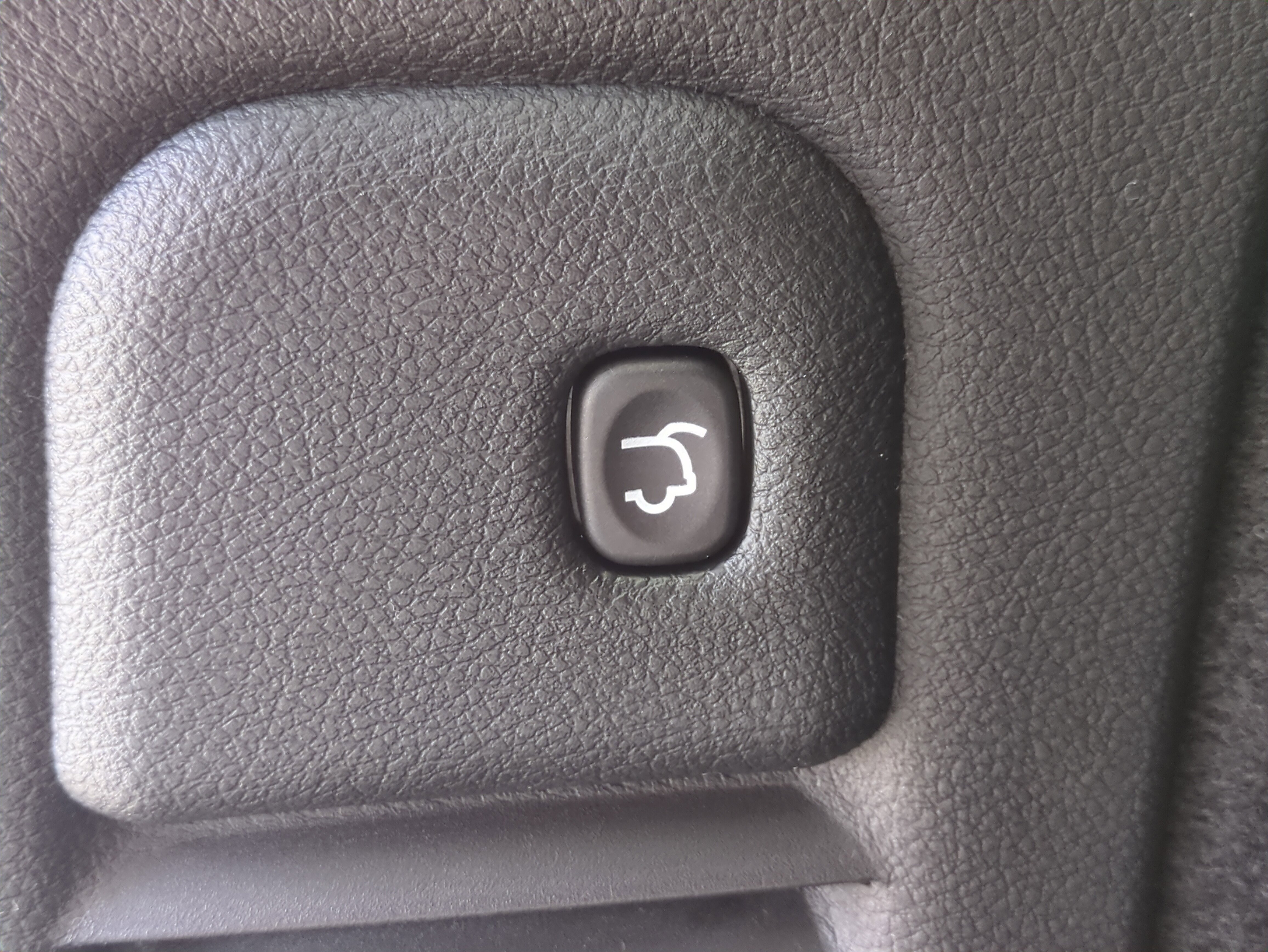 New 2026 Dodge Durango GT w/ Tow 'N Go Package image 14