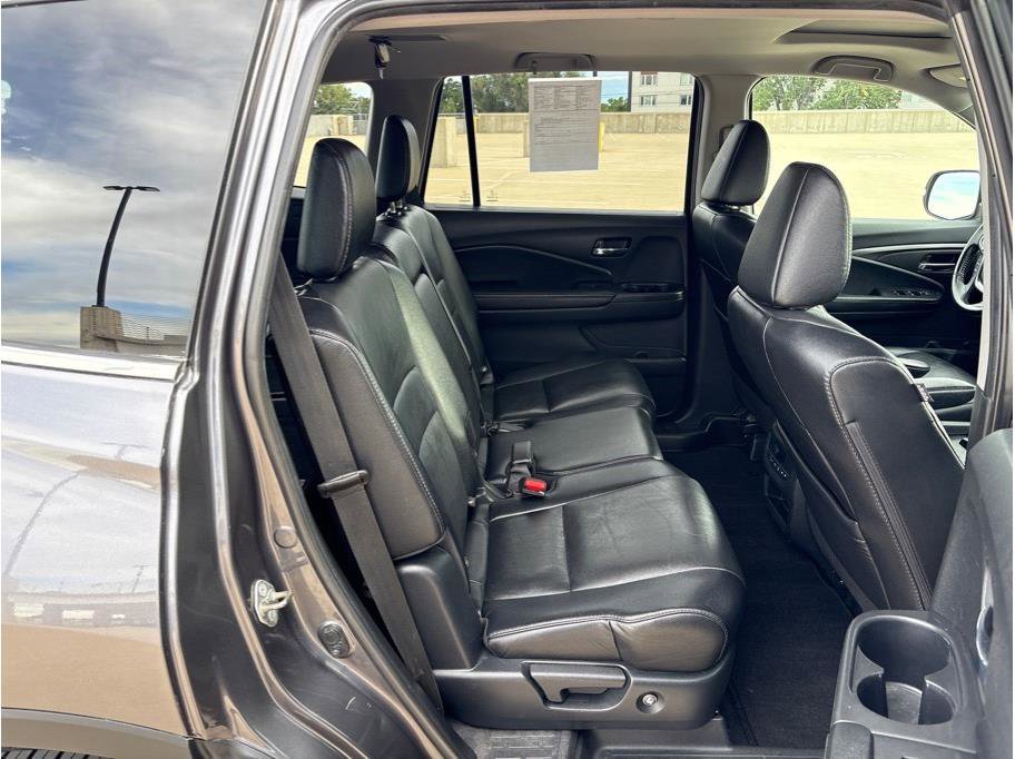 Used 2017 Honda Pilot EX-L image 14