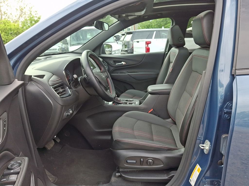Used 2024 Chevrolet Equinox RS AWD/4WD image 13