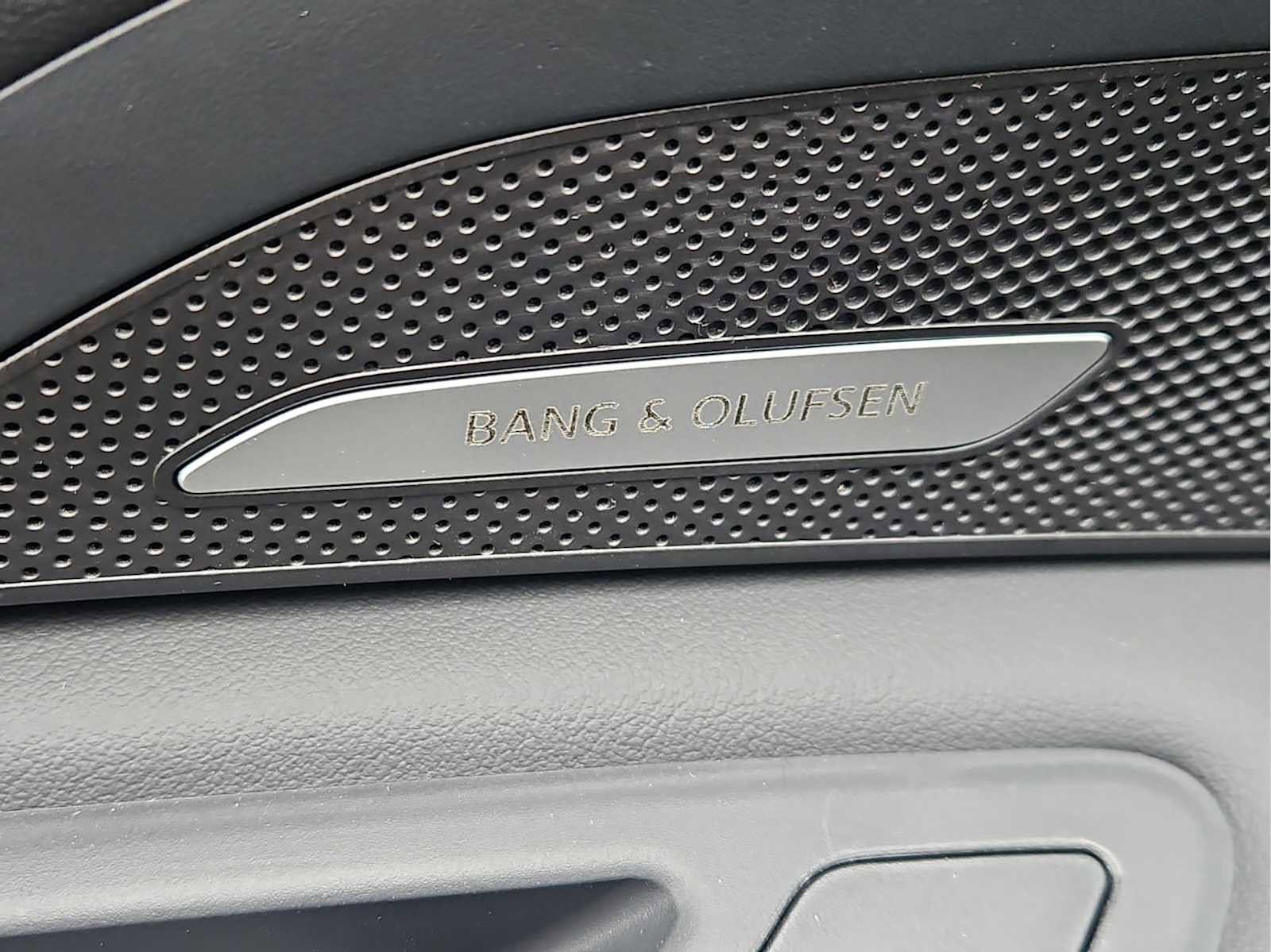 New 2026 Audi Q5 Premium Plus image 8