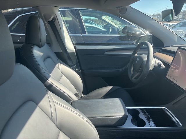 Used 2023 Tesla Model Y Long Range image 10
