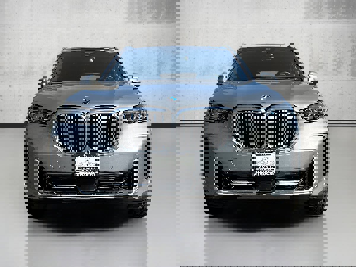 Used 2024 BMW X5 xDrive40i image 2