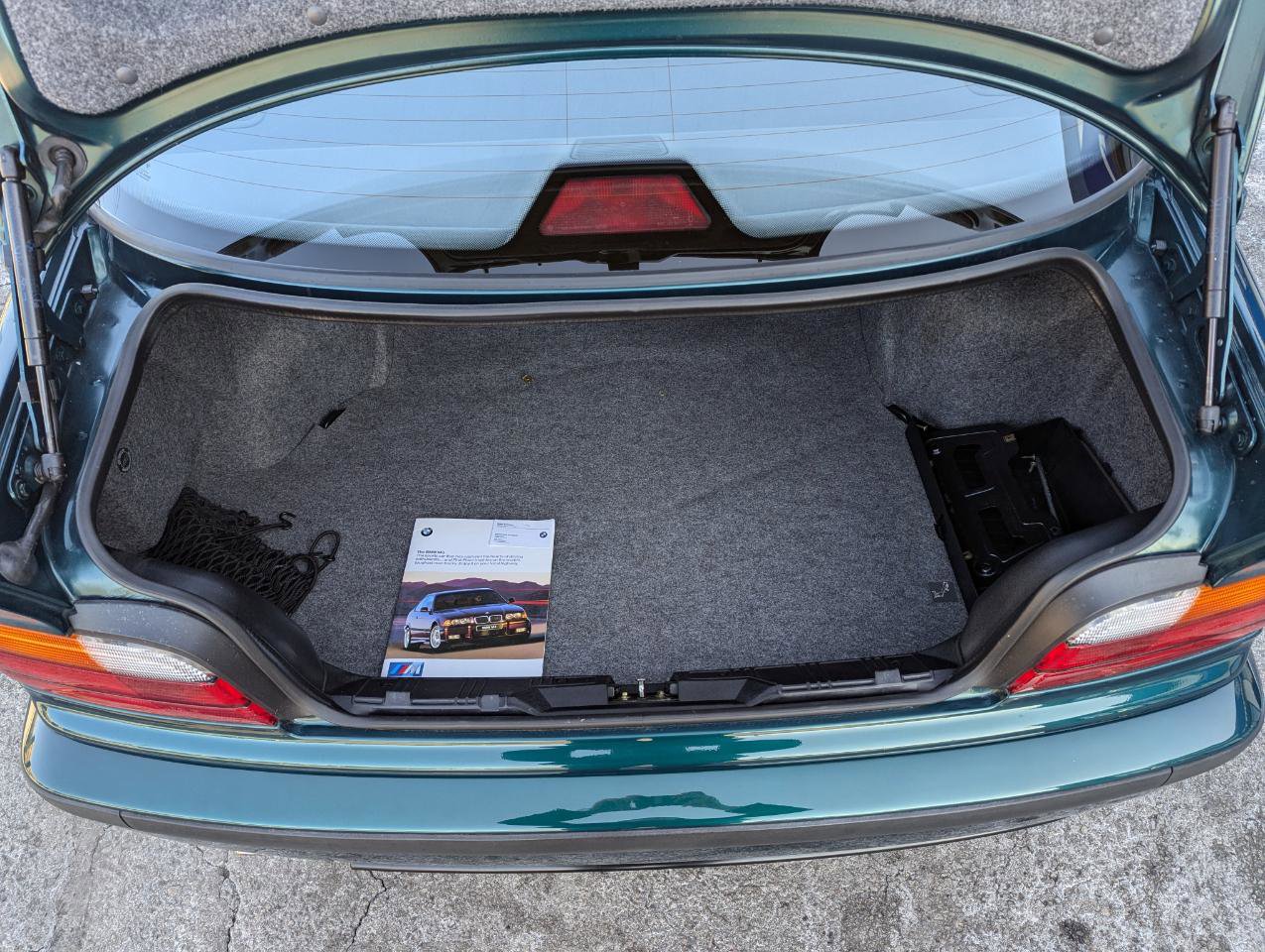 Used 1995 BMW M3 Coupe image 46