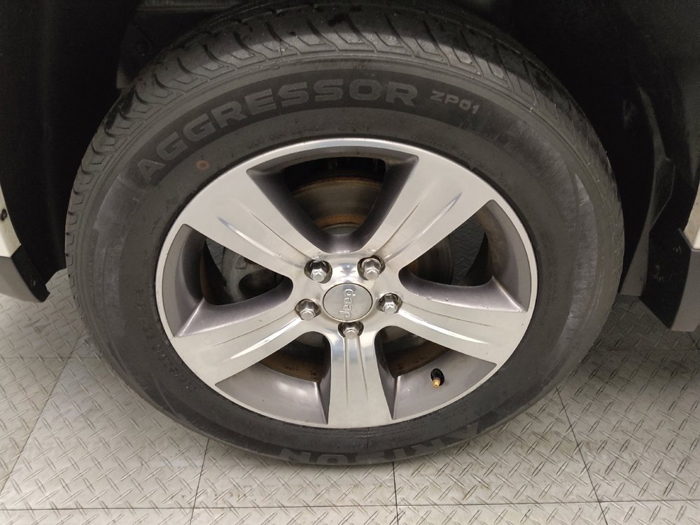 Used 2017 Jeep Compass High Altitude image 31