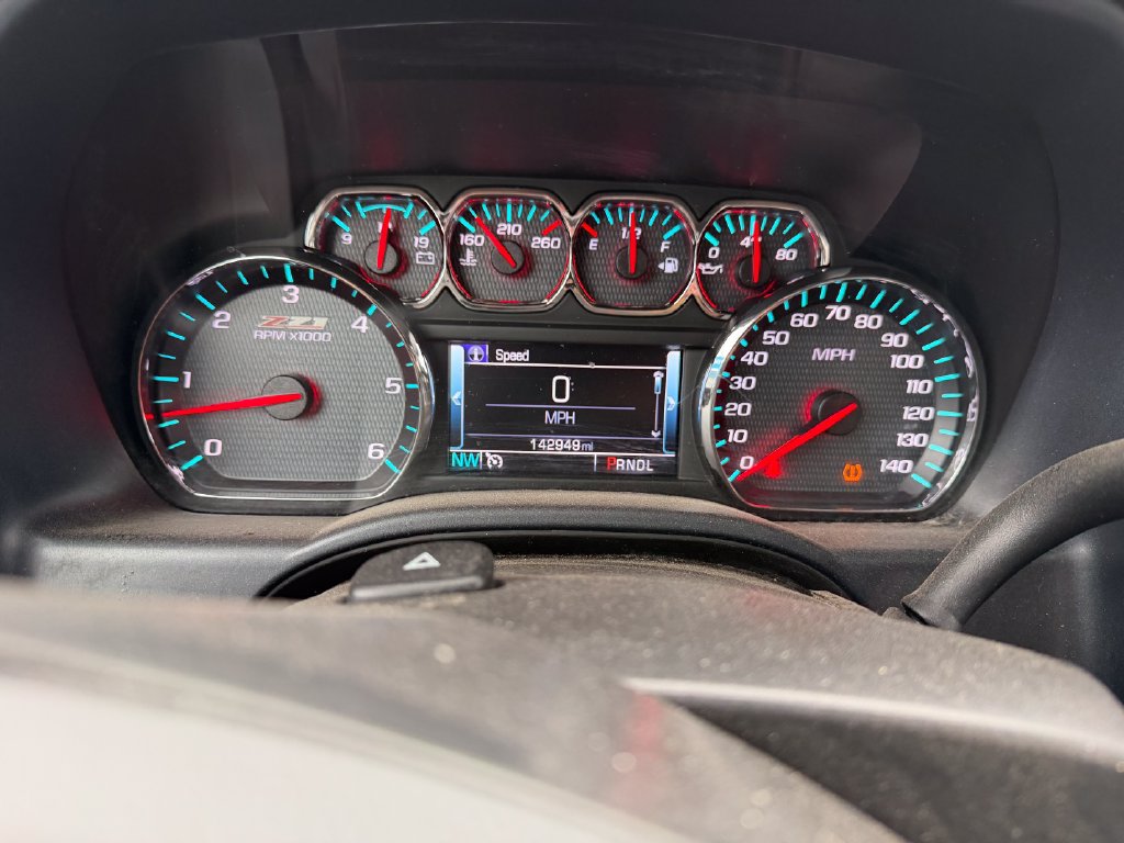 Used 2018 Chevrolet Silverado 1500 LT w/ All Star Edition AWD/4WD image 8