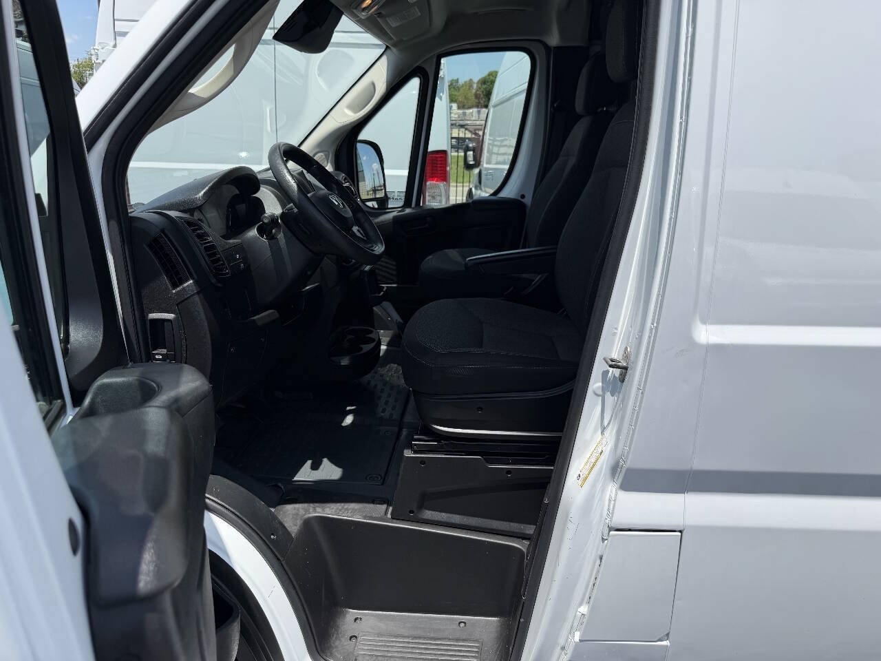 Used 2023 RAM ProMaster 2500 FWD image 16