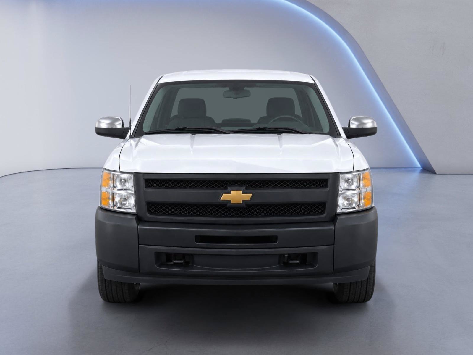 Used 2010 Chevrolet Silverado 1500 W/T RWD image 5