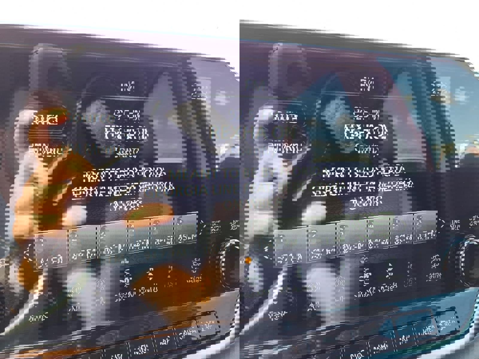 Used 2023 Nissan Rogue SV image 12