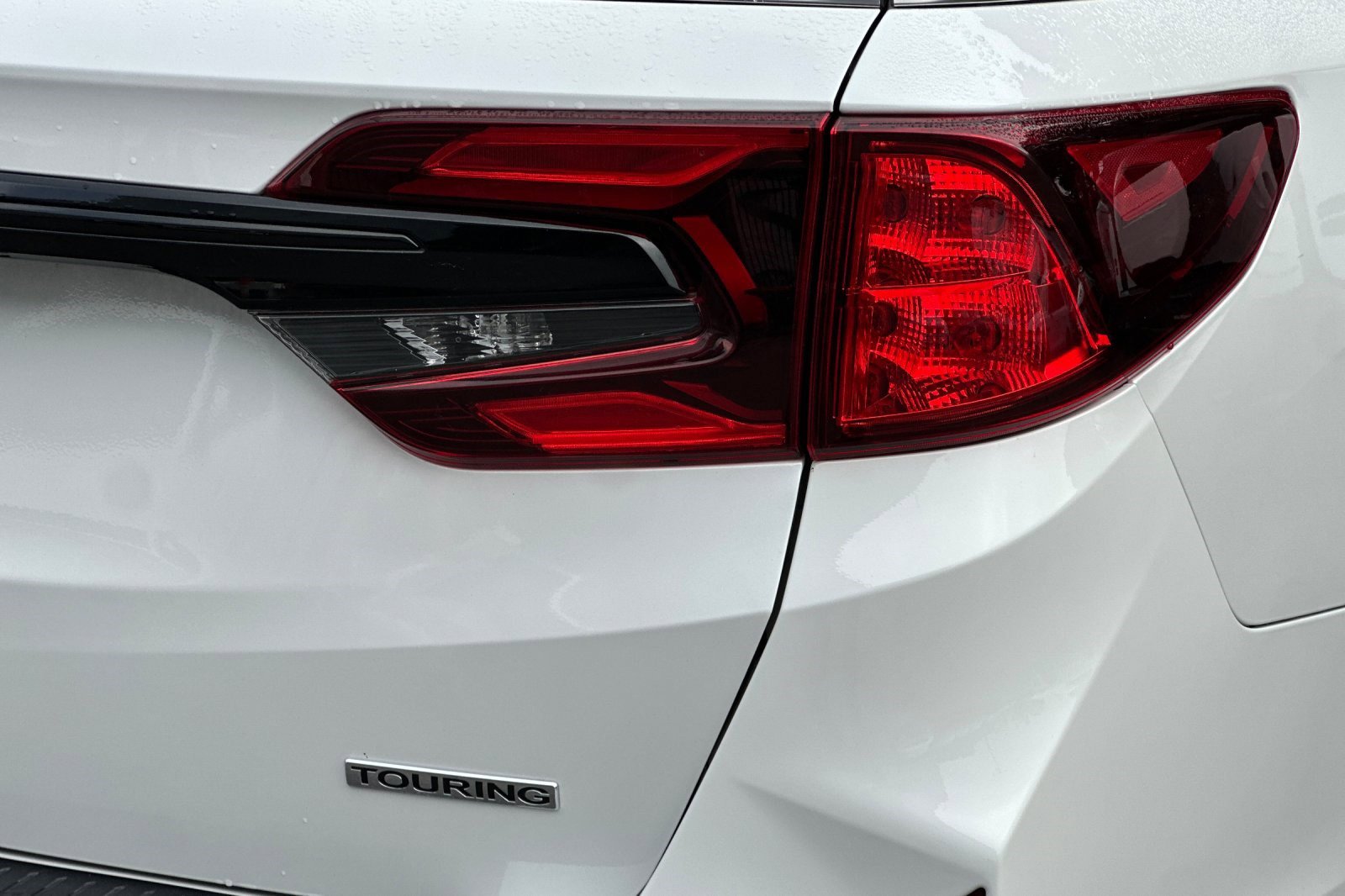 Used 2025 Honda Odyssey Touring image 14